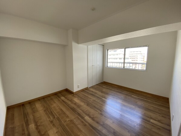 ハッピーコート駅南大路の物件内観写真